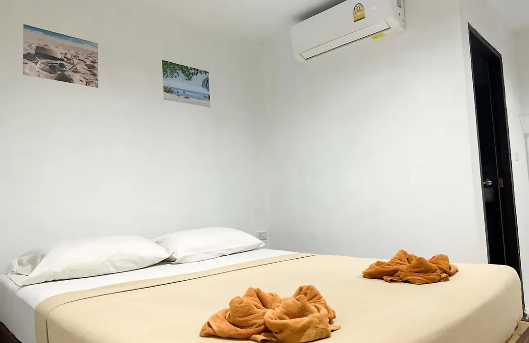 Bang Sit Guest House-1